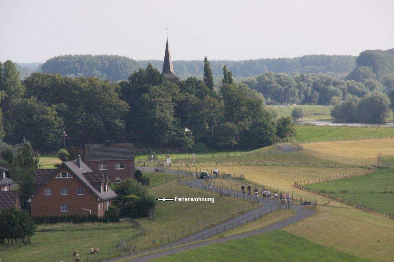 Ferienwohnung Rheinblick Bislich Wesel  Bagian luar foto